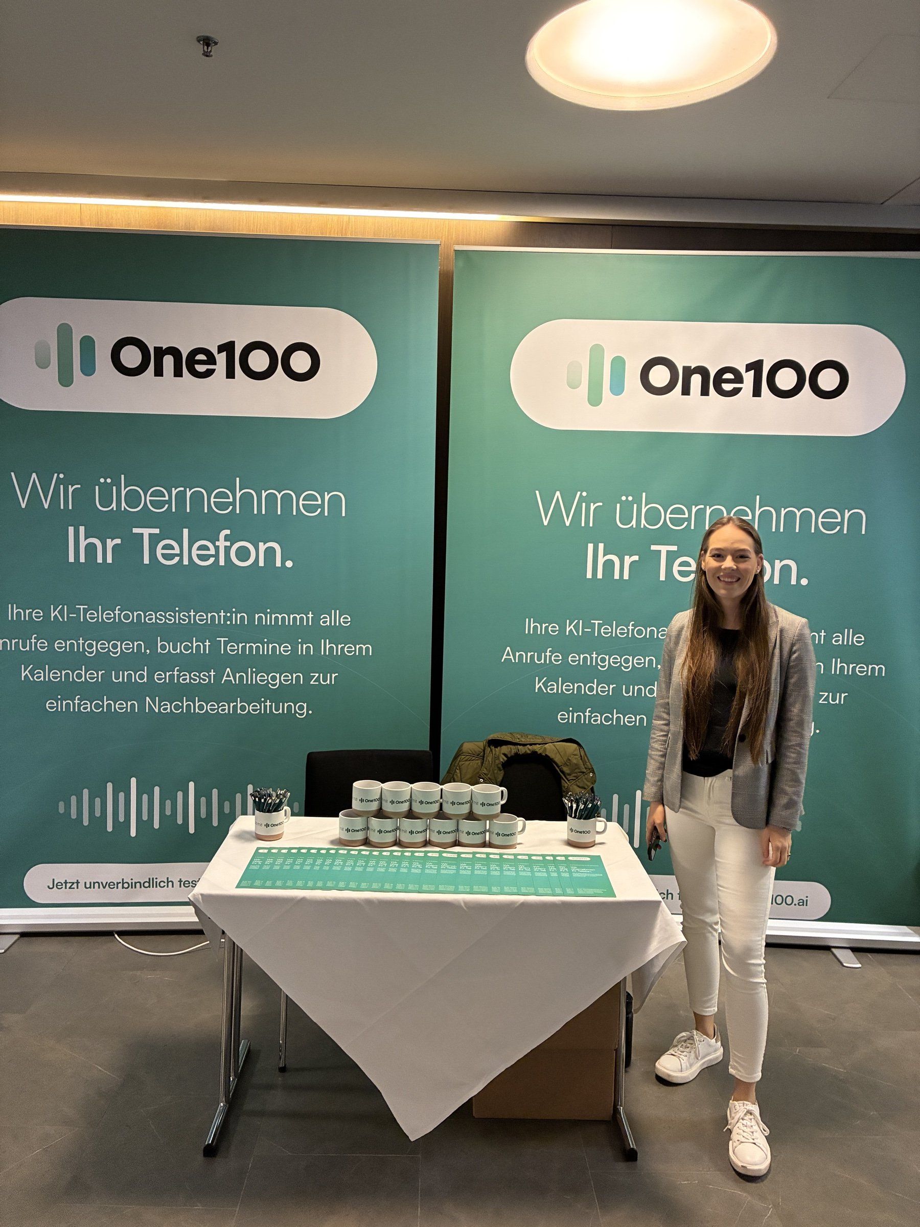 Der One100-Stand bei den Ärztetagen kompakt 2026 in Wien