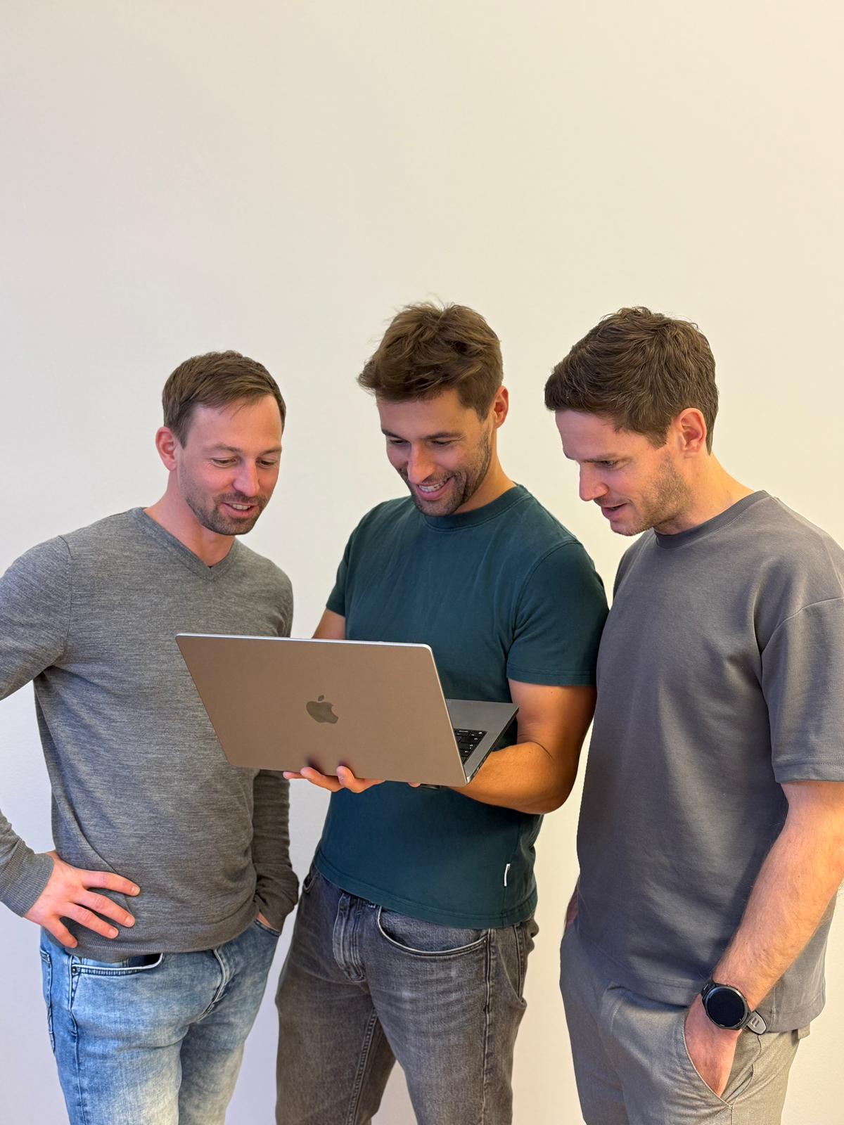 Vom Jobportal zur KI-Telefonassistentin: Warum wir nach dem Exit unbedingt ins Gesundheitswesen wollten